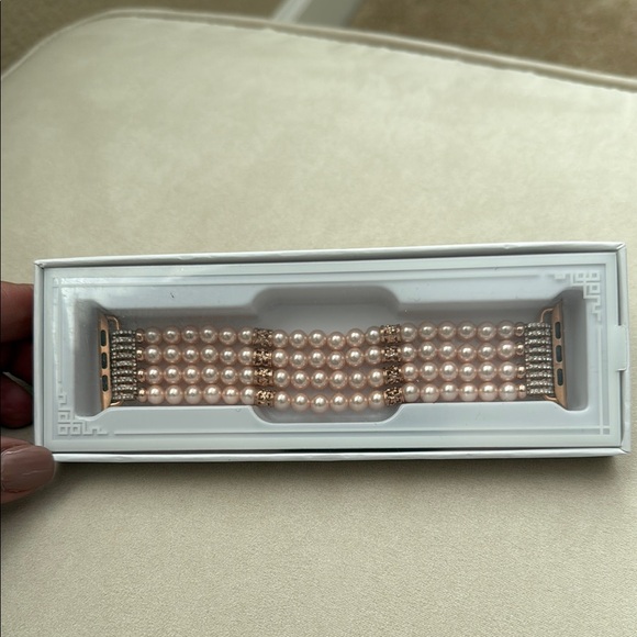 Elegant Pink Pearl Apple Watch Band - Picture 1 of 6